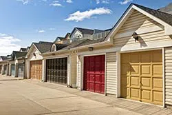 Waukegan State Garage Door Repair Service Waukegan, IL 224-326-0859 Waukegan State Garage Door Repair Service Waukegan, IL 224-326-0859 - garage-side